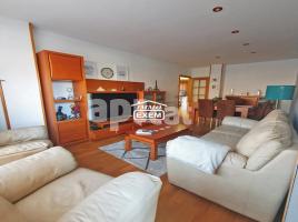 Flat, 142.00 m², almost new