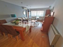 Flat, 142.00 m², almost new